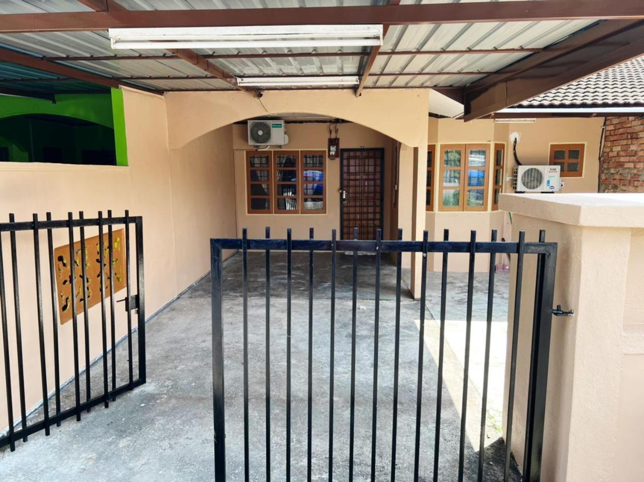 Holiday home Indah Homestay, Johor